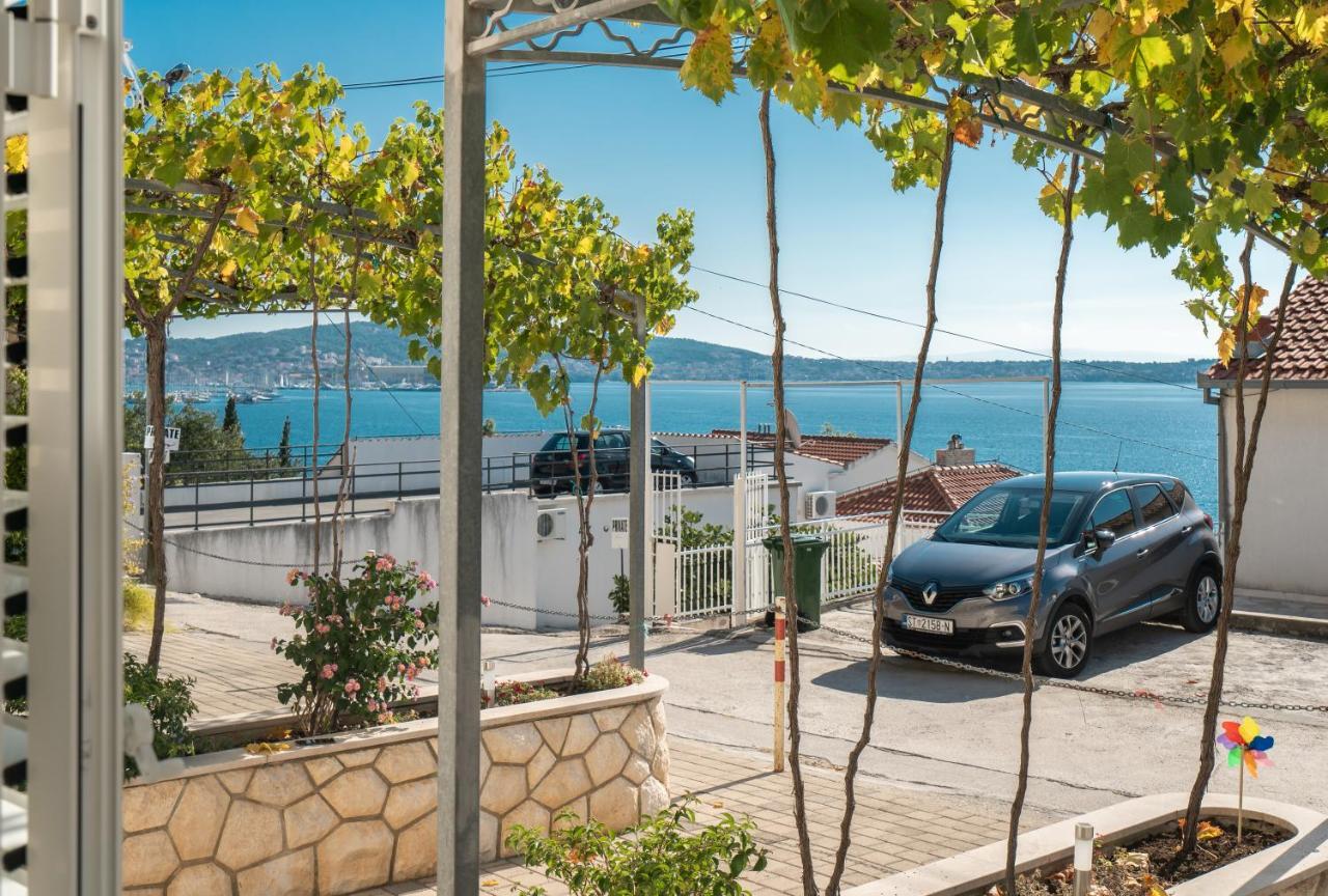 Apartments More Trogir Oda fotoğraf